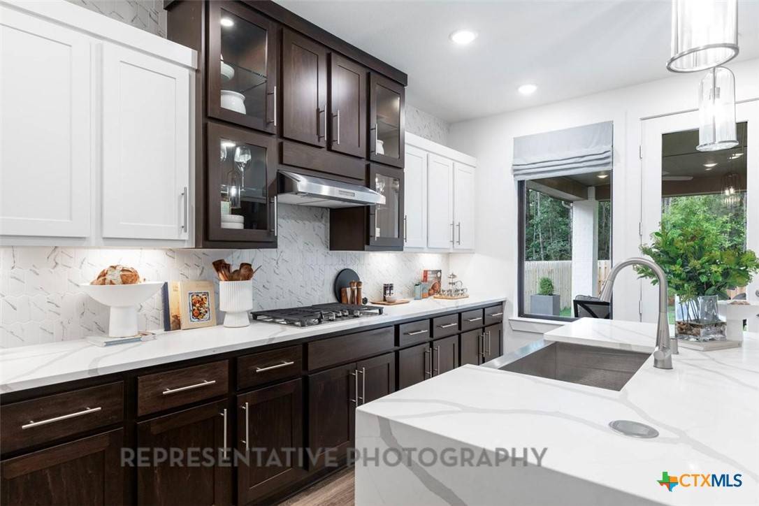 Schertz, TX 78154,11922 Lofted Bloom