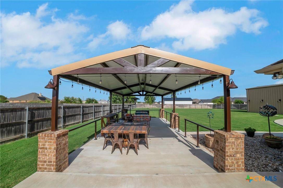Salado, TX 76571,5125 Few Oaks DR