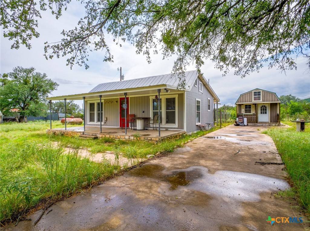 Burnet, TX 78611,505 Holiday DR