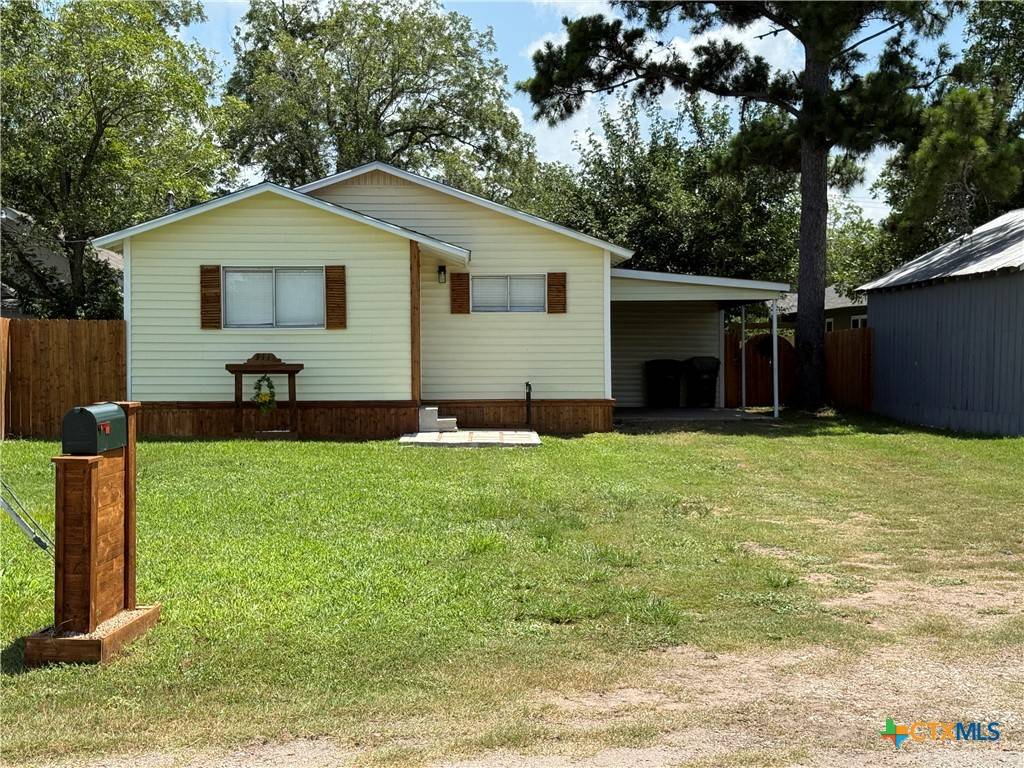 Cuero, TX 77954,311 Depot PL