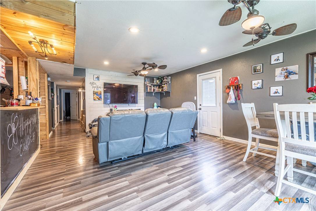 Port Lavaca, TX 77979,218 Houston ST