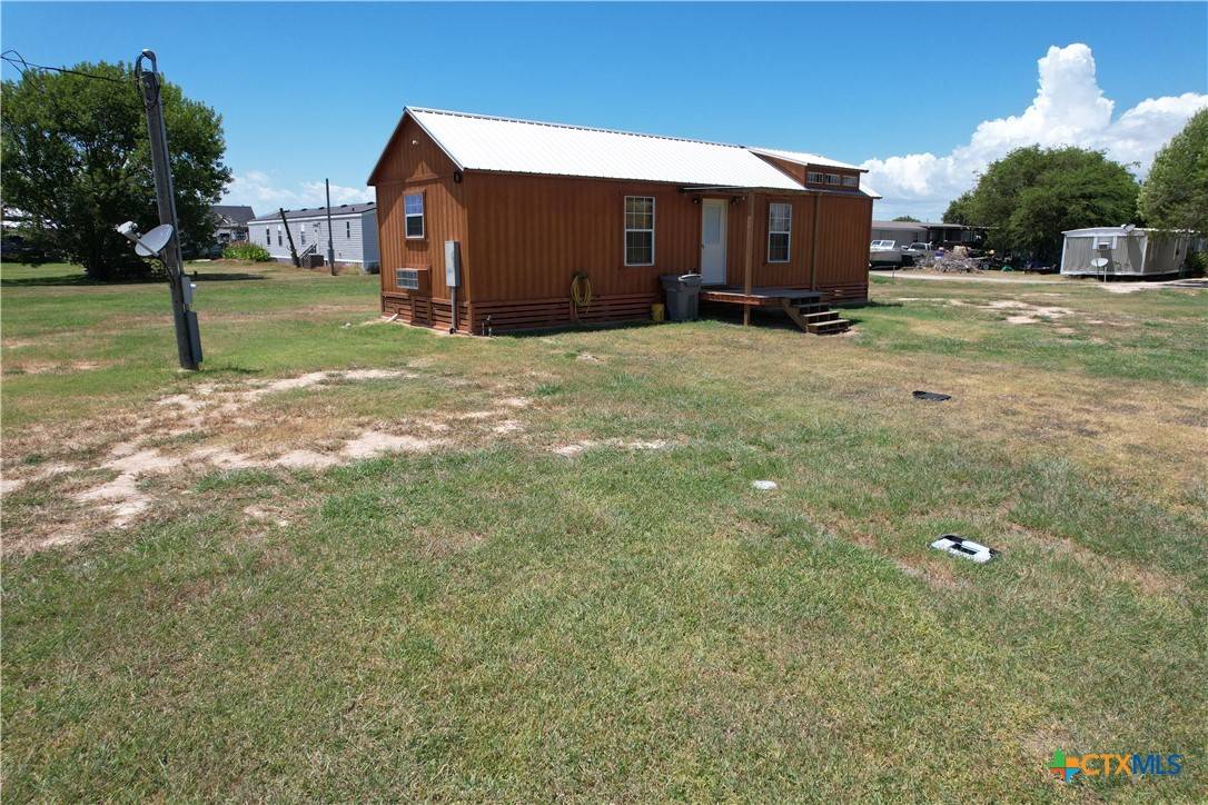 Seadrift, TX 77983,1101-1103 W Houston AVE
