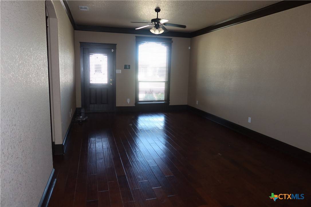 Killeen, TX 76549,6711 University Village WAY