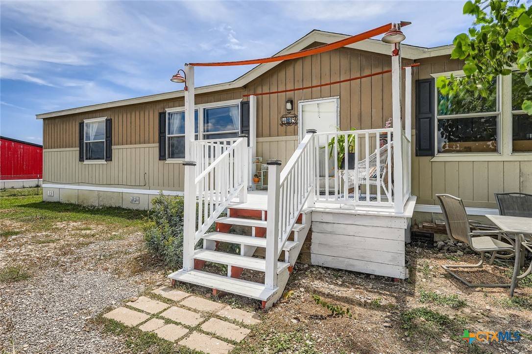 Dale, TX 78616,435 Still Meadow DR