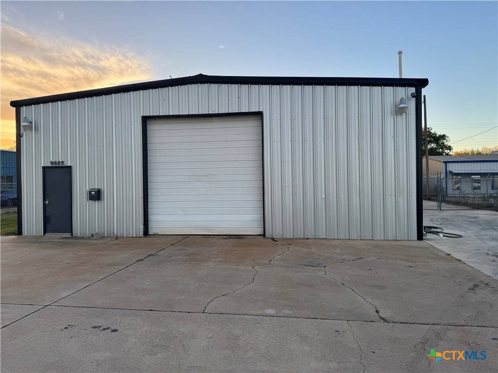 Victoria, TX 77904,9605 N Navarro ST