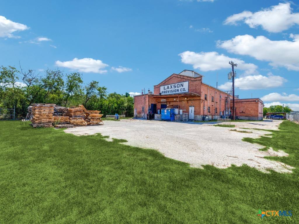 San Antonio, TX 78204,264 W Lachapelle