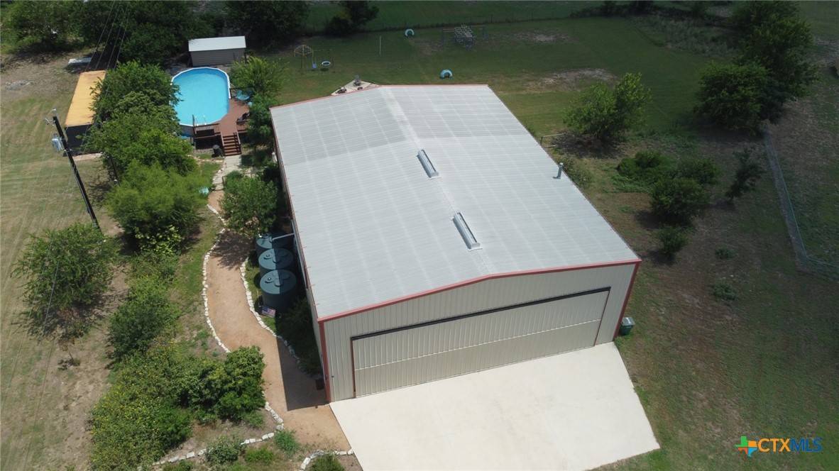 Marion, TX 78124,121 Pitts LN