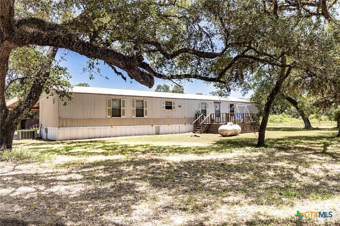 Hallettsville, TX 77964,14751 Fm 530