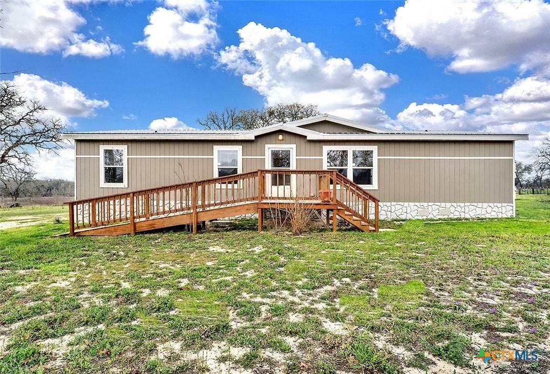 Stockdale, TX 78160,345 Shorthorn RD