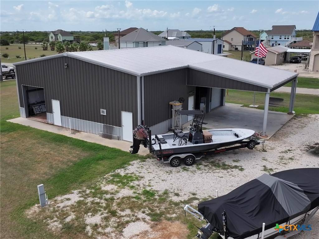 Port Lavaca, TX 77979,291 White Marlin DR