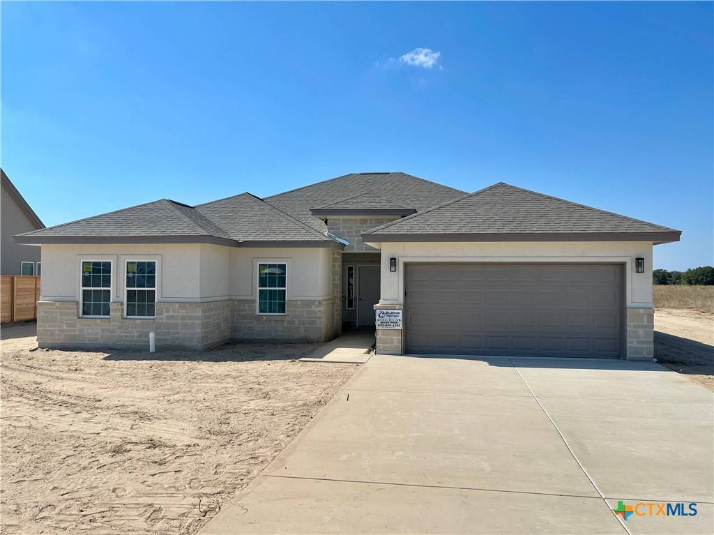 La Vernia, TX 78121,221 Colonial Lane