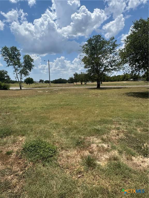 Temple, TX 76502,8402 Alaska