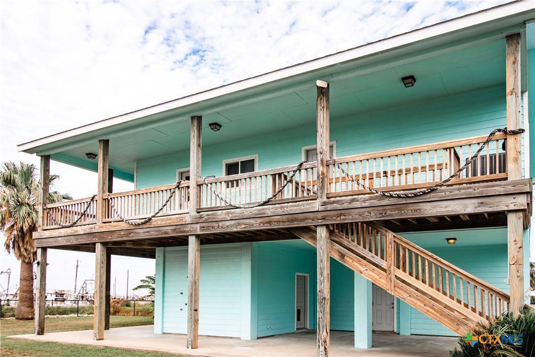 Seadrift, TX 77983,214 E Bay AVE
