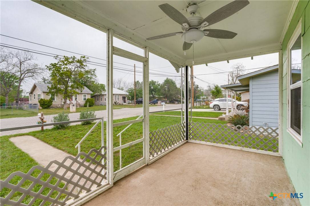 New Braunfels, TX 78130,846 Holly ST