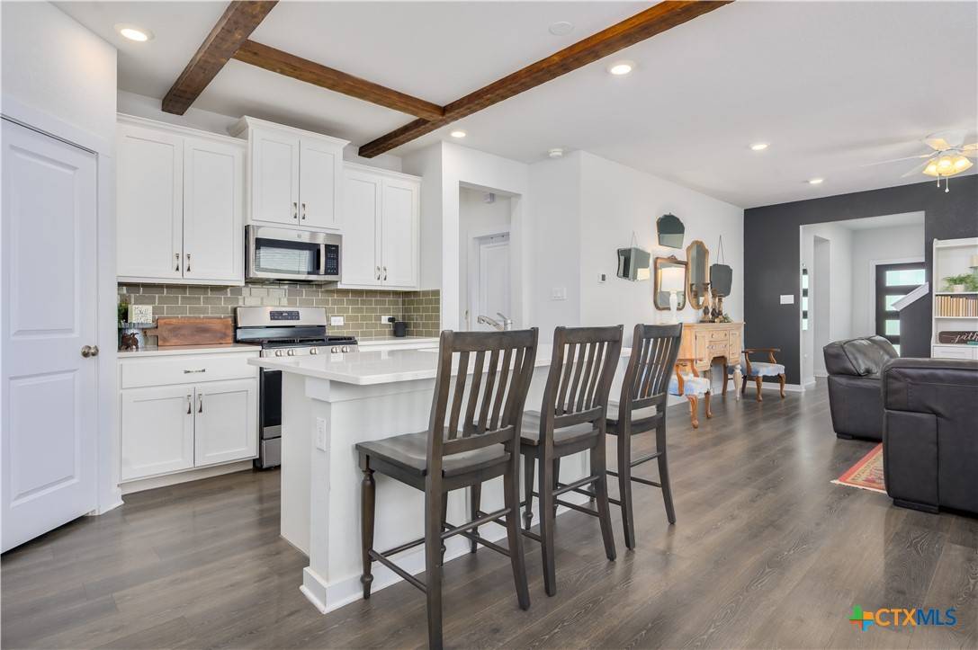 Kyle, TX 78640,208 Garner DR