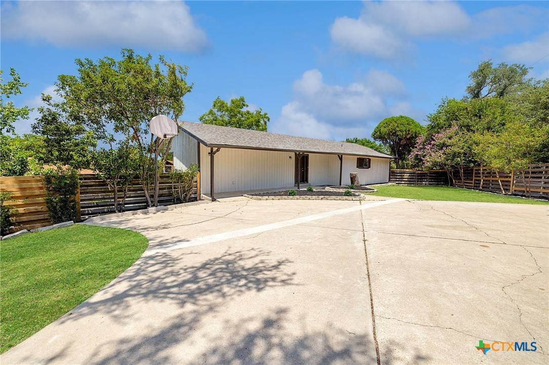 Salado, TX 76571,1120 Old Mill RD