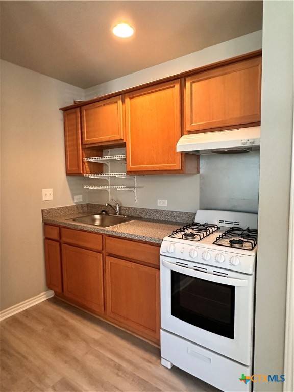 San Marcos, TX 78666,318 Trestle Tree