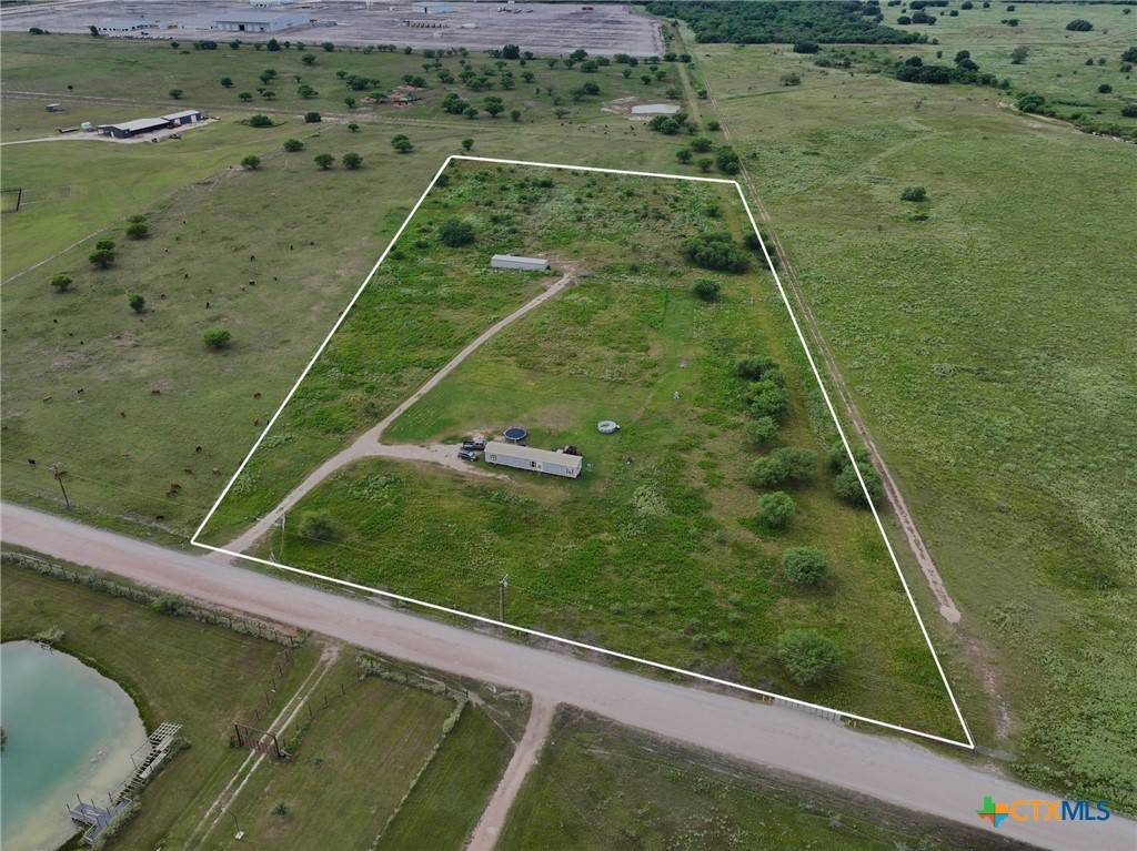 Victoria, TX 77904,469 Willow Creek Ranch Rd
