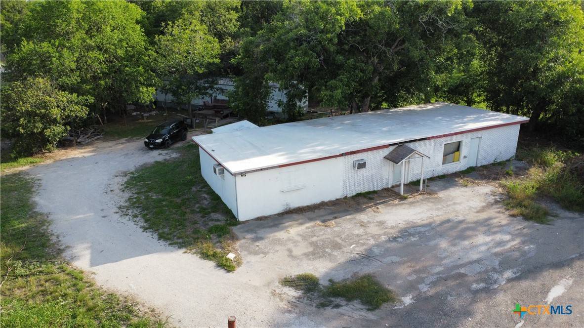 Seguin, TX 78155,2677 Fm 464