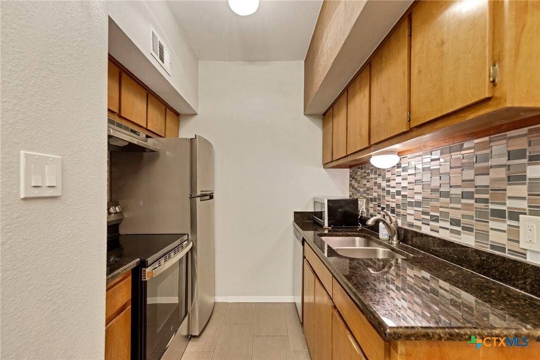 Austin, TX 78705,3316 Guadalupe ST #309