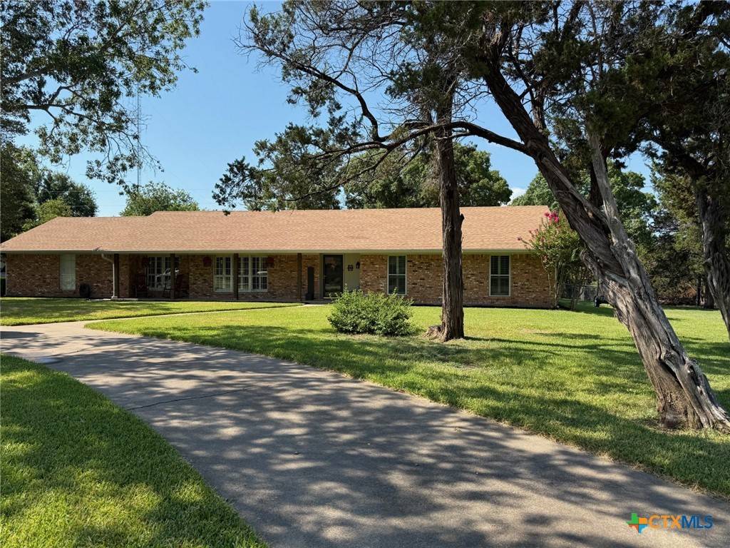 Gatesville, TX 76528,304 Rocky RD