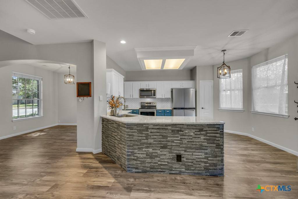 Cibolo, TX 78108,197 Tapwood LN