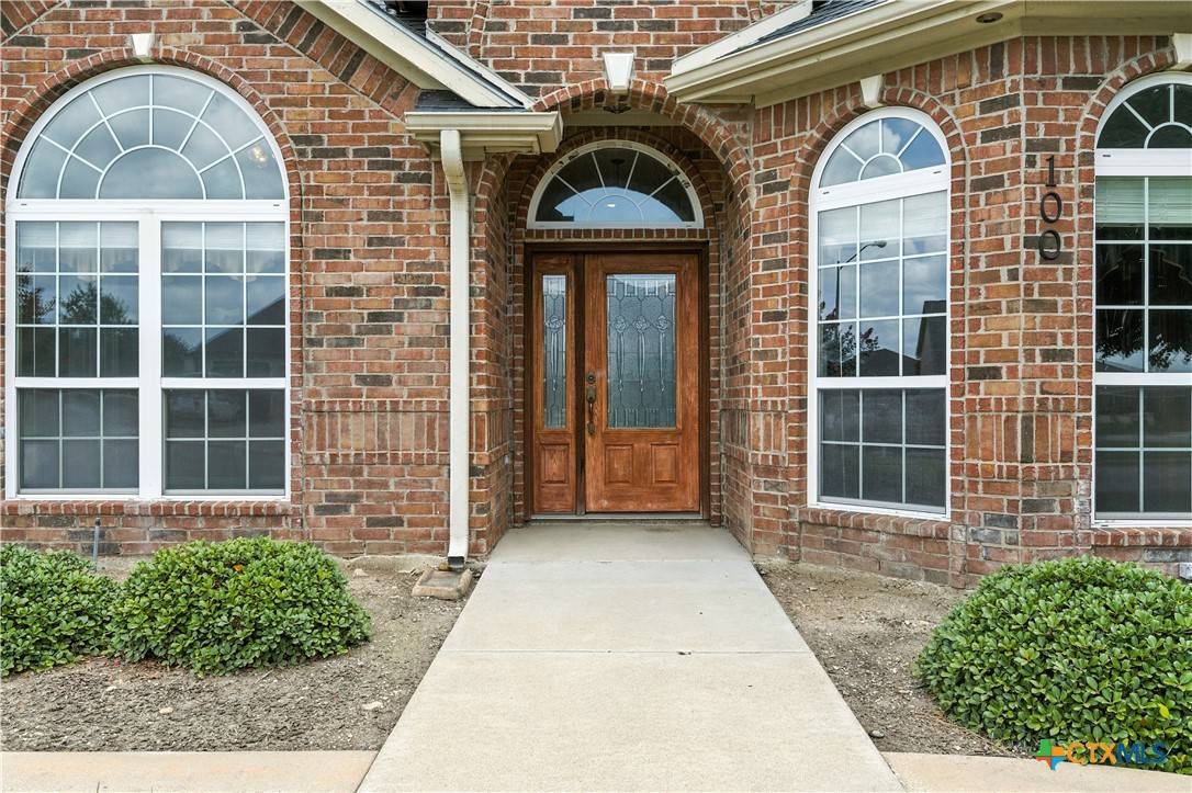 Thorndale, TX 76577,100 Davis CT