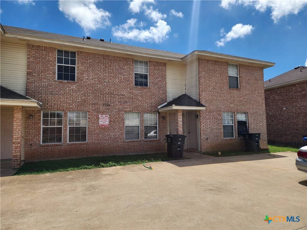Killeen, TX 76543,5709 Redstone DR #B