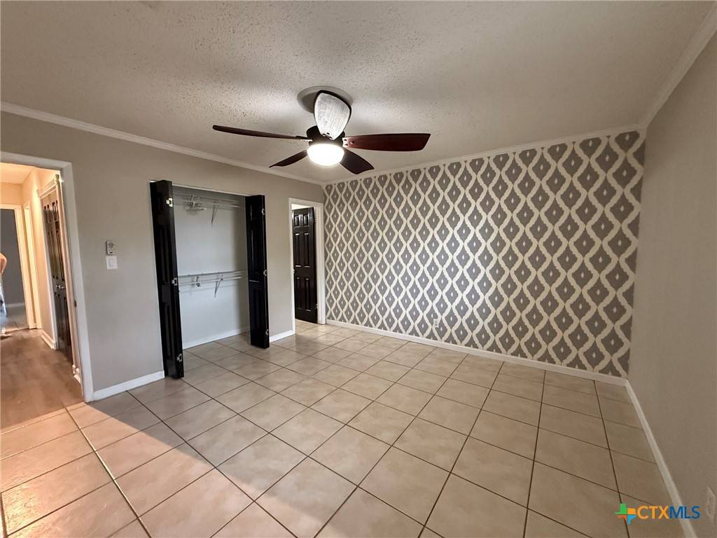 Victoria, TX 77905,705 Chaparral DR