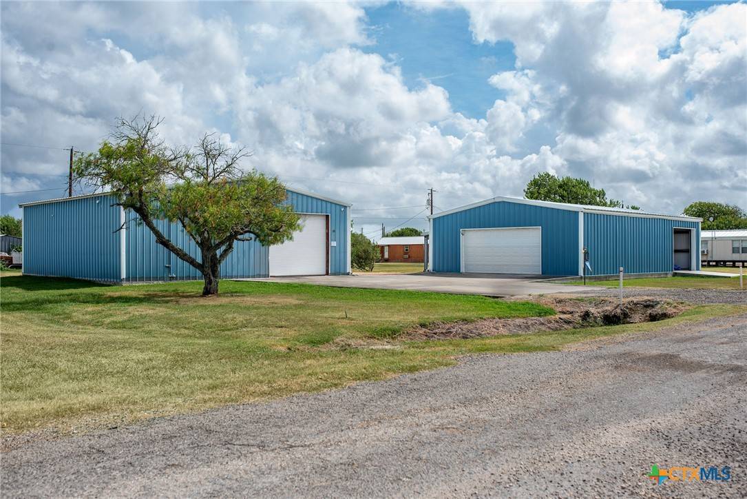 Seadrift, TX 77983,1112 W Dallas AVE