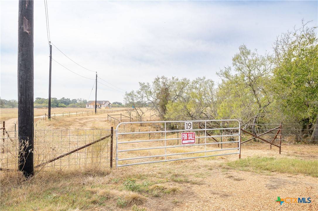 Harwood, TX 78632,956 Johnson Farms RD