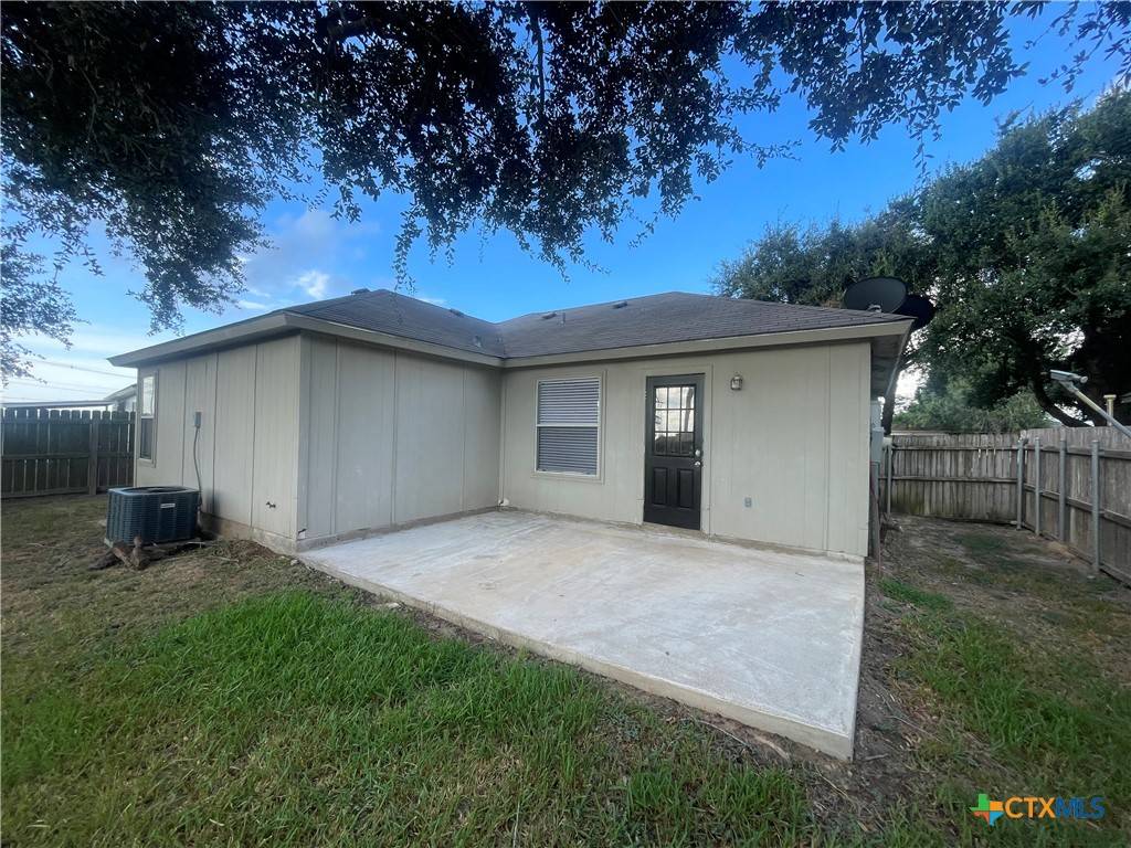Victoria, TX 77904,503 Arabian DR