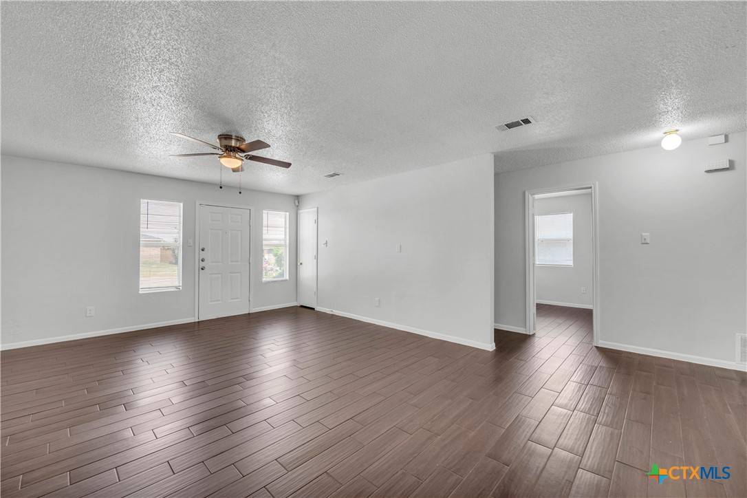 Killeen, TX 76549,4300 Beach Ball DR
