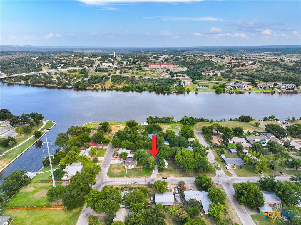 Marble Falls, TX 78654,605 S Avenue J