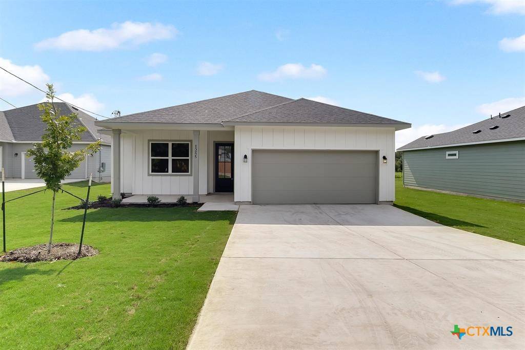 Marble Falls, TX 78654,1255 Pecan Valley DR