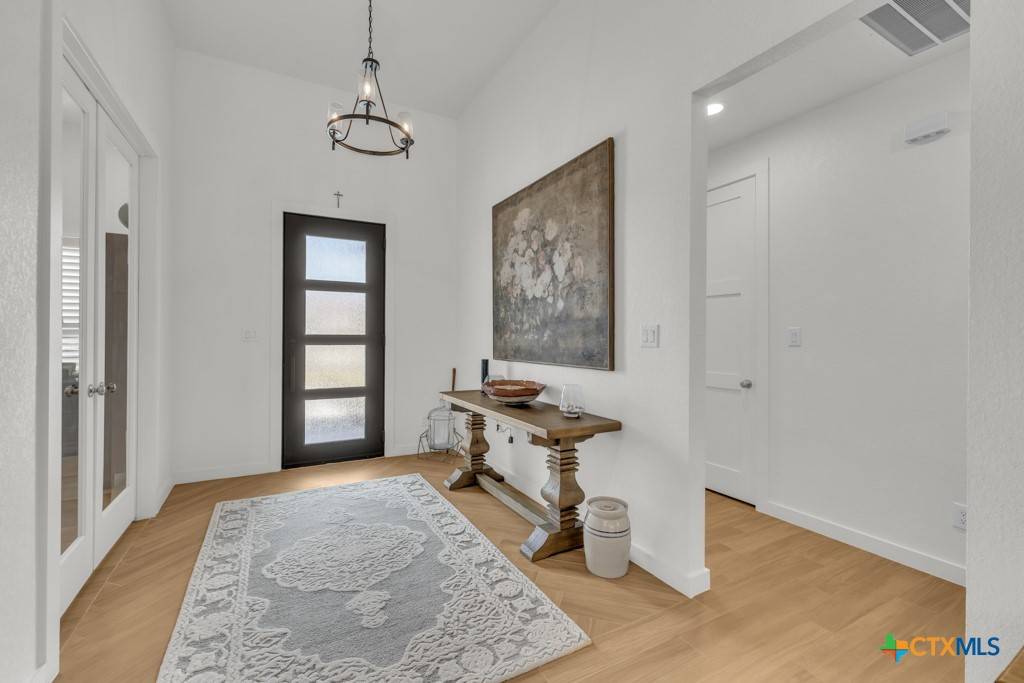 New Braunfels, TX 78132,2437 Kookaburra DR