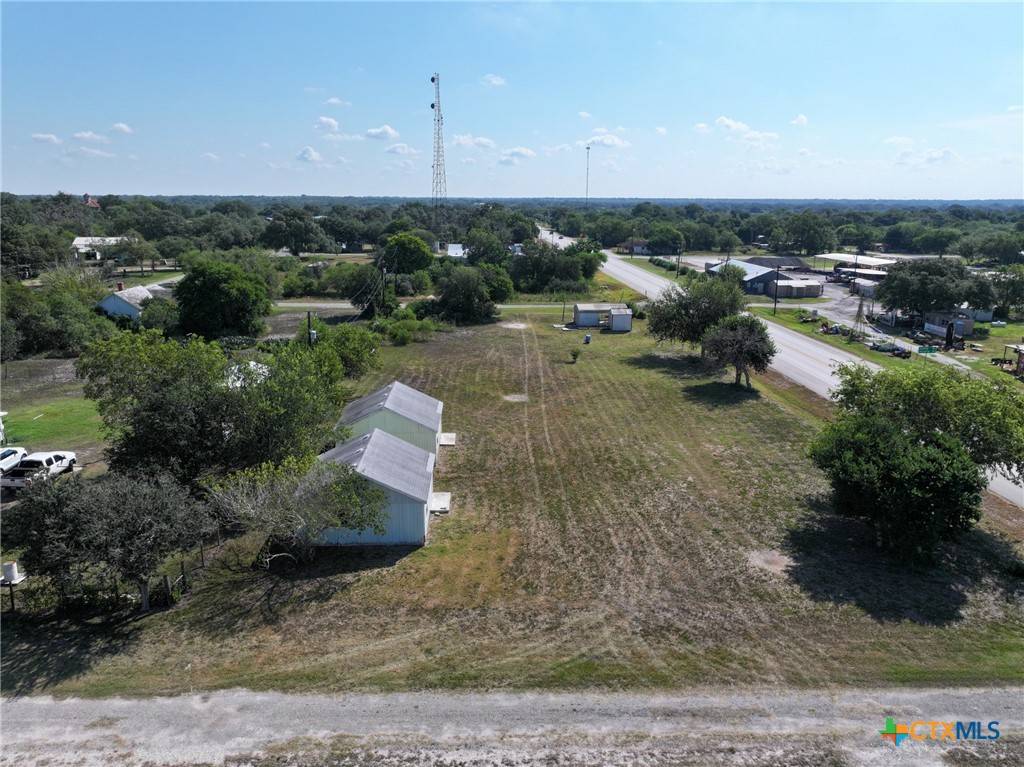 Berclair, TX 78107,48 & 7 Orosco DR