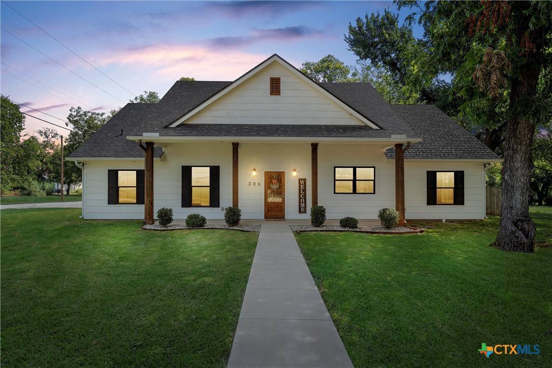 Eddy, TX 76524,306 Eagle DR