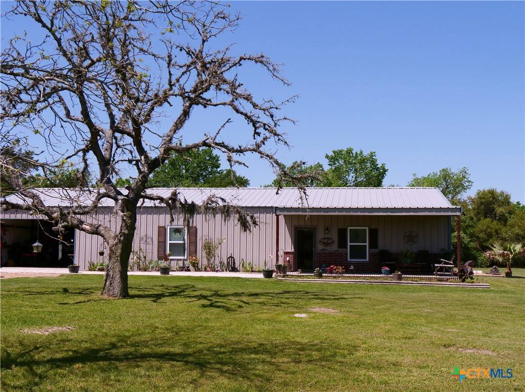 Yoakum, TX 77995,8142 Fm 1447