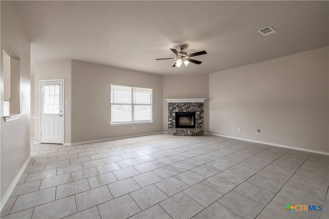 Killeen, TX 76542,208 Sykes LN