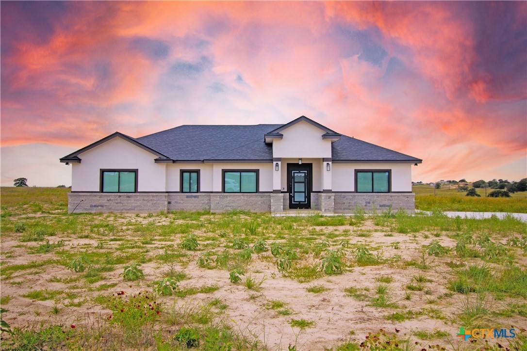 La Vernia, TX 78121,792 Lake Valley DR