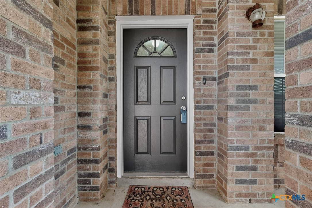 Elgin, TX 78621,109 comal CV