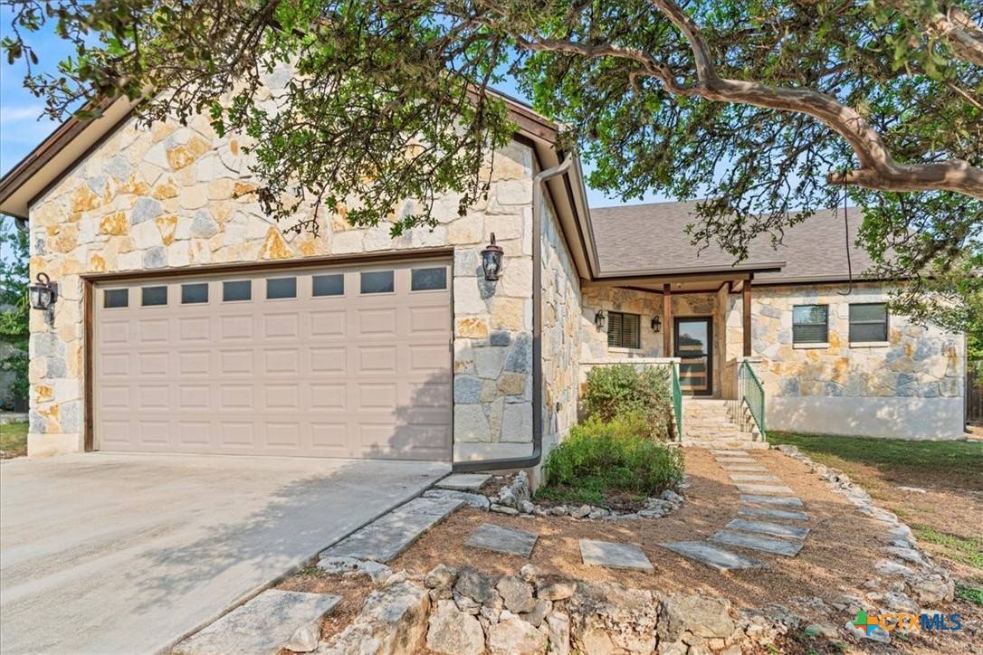 Wimberley, TX 78676,72 Augusta DR