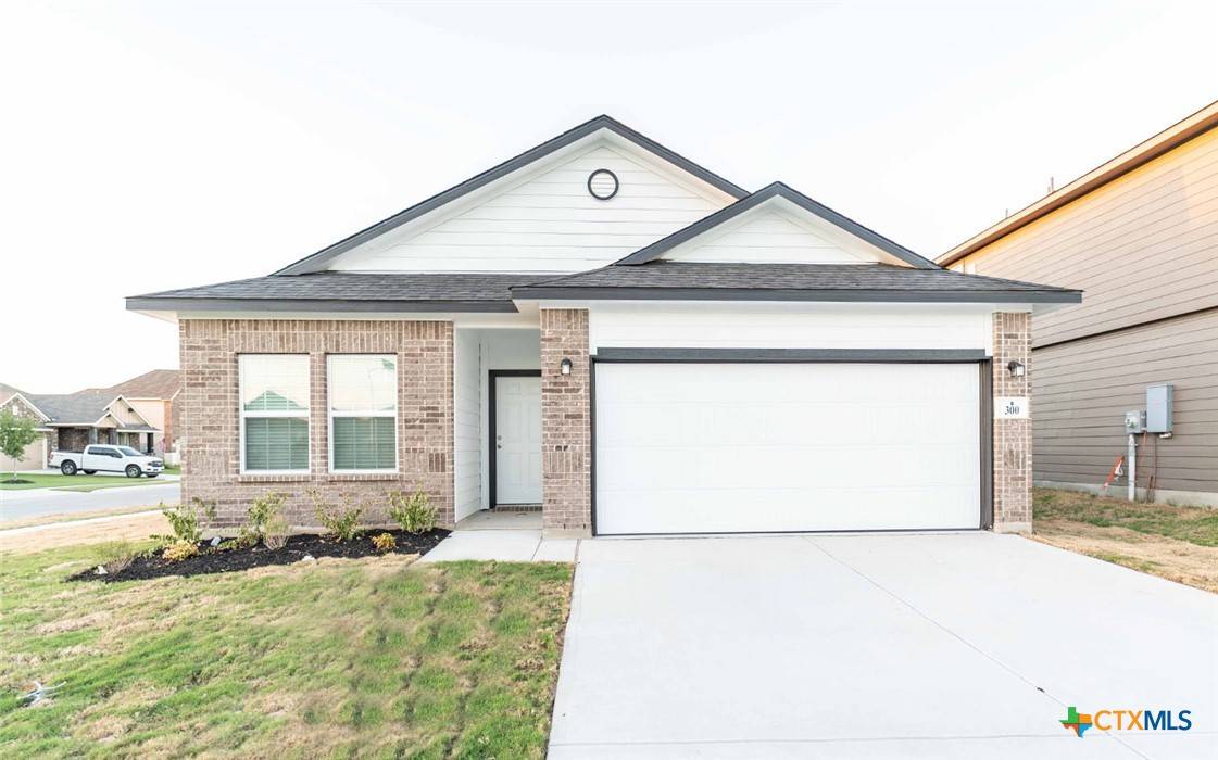 Seguin, TX 78155,300 Jills Path