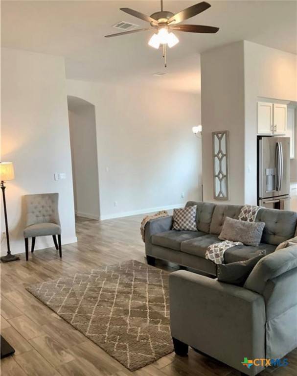 San Marcos, TX 78666,148 Emerald Garden RD