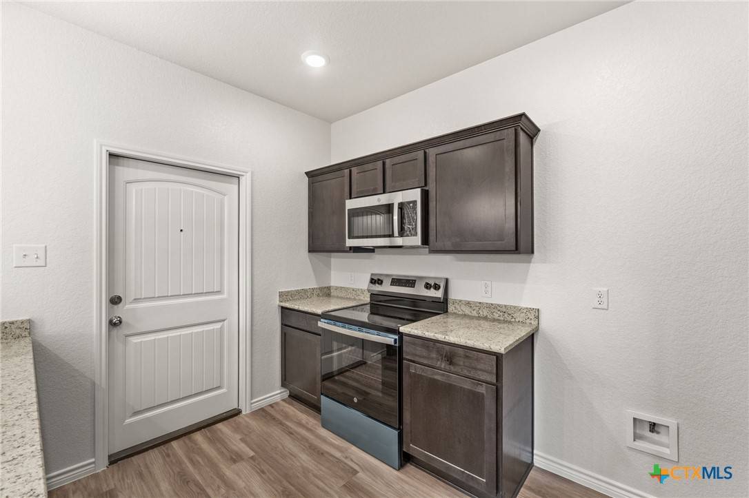 Copperas Cove, TX 76522,102 Levi CT #B