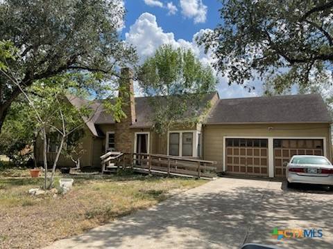 Kenedy, TX 78119,803 Carol ST