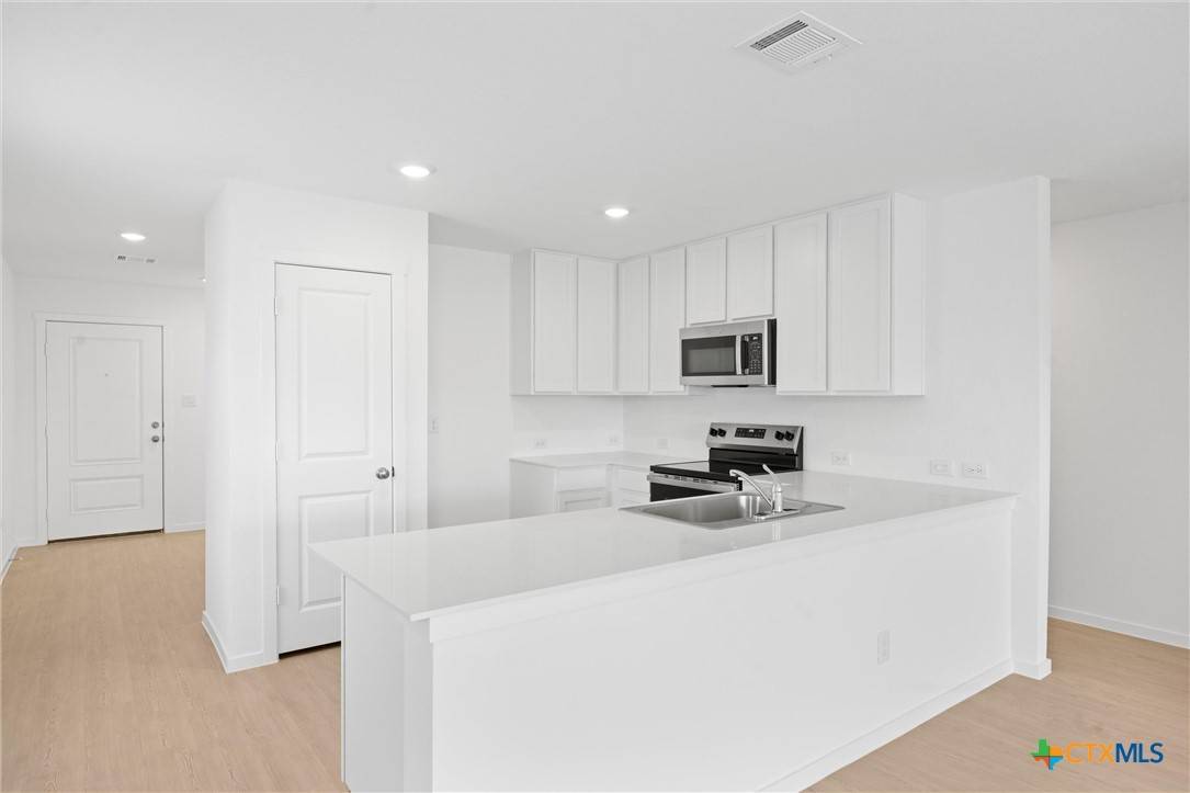 New Braunfels, TX 78130,3326 Noir LN