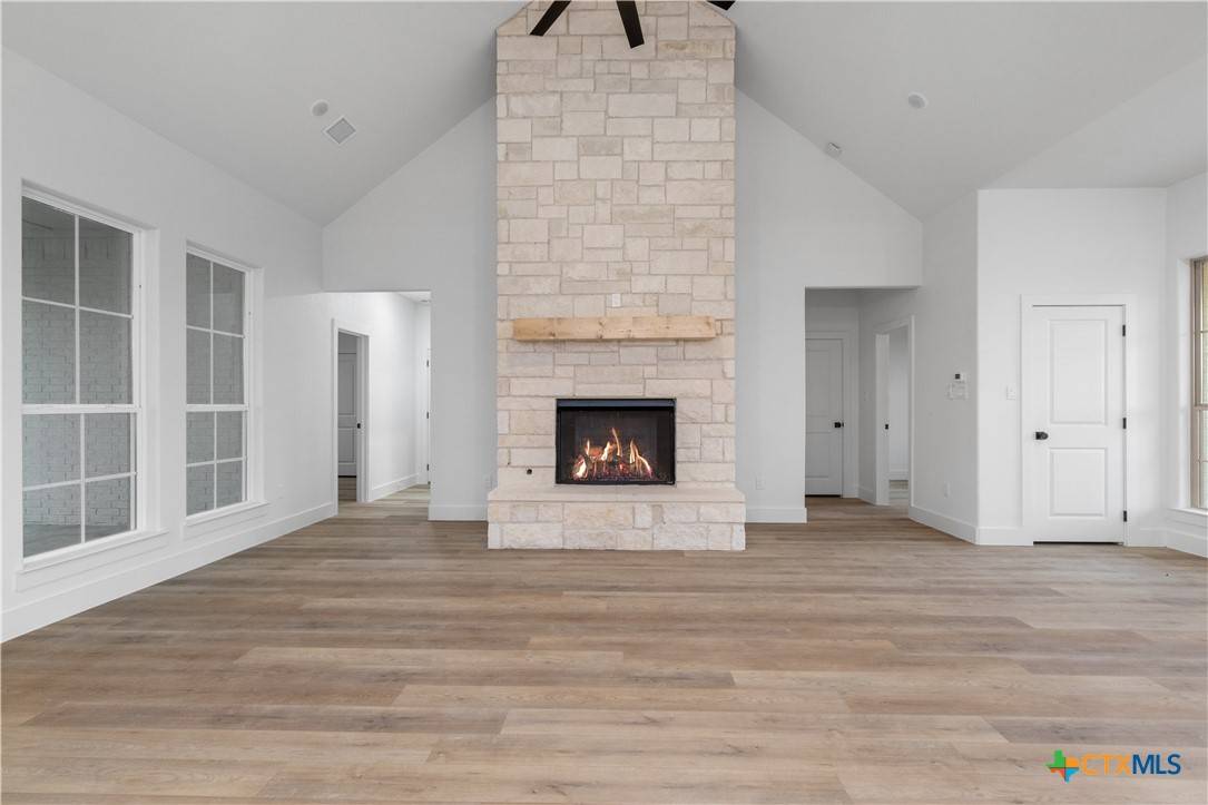 Moody, TX 76557,7917 Rock Crest DR