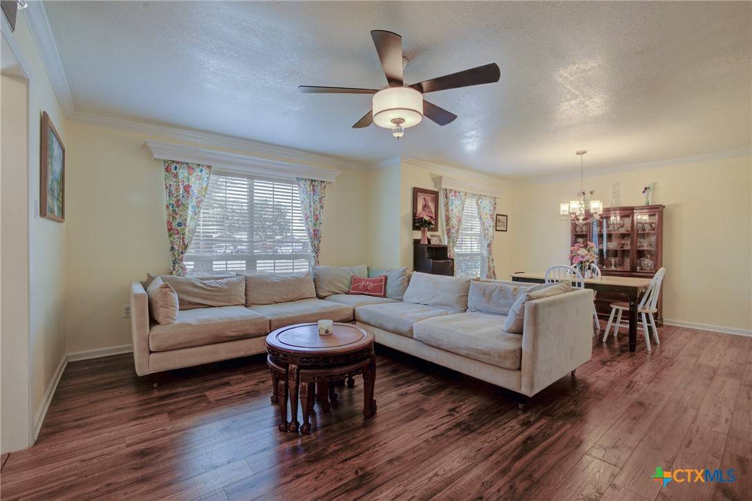 Seguin, TX 78155,310 Stoneham CIR